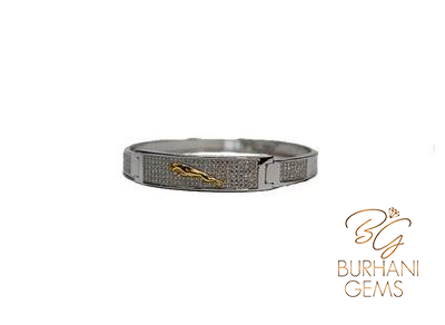 SWAROVSKI CRYSTALS STERLING SILVER JAGUAR BANGLE BRACELET