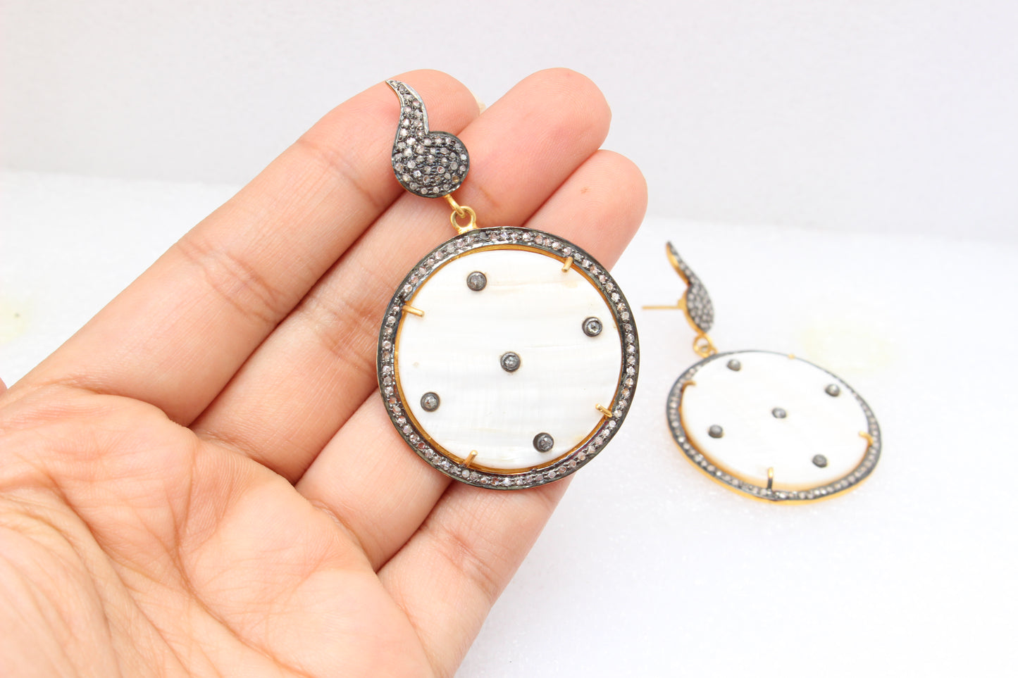 NEW 1- MOTHER OF PEARL EARRINGS - 4 DIAMONDS