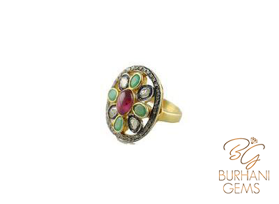 ENCHANTING RUBY AND EMERALD RING
